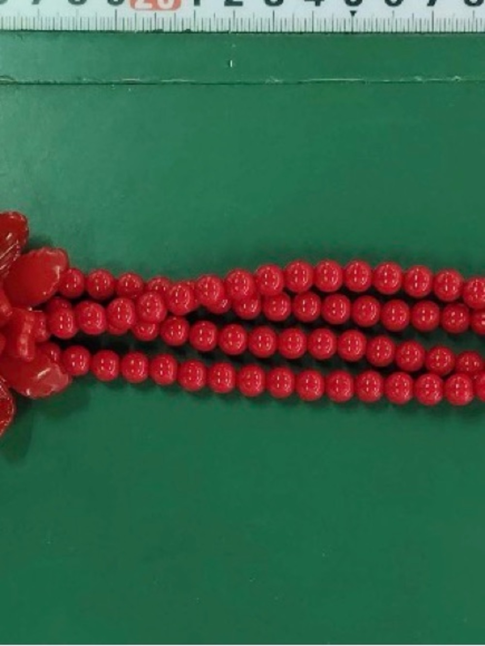 Red Beaded Flower Choker Necklace - Women Jewelry - Picture 5 of 6